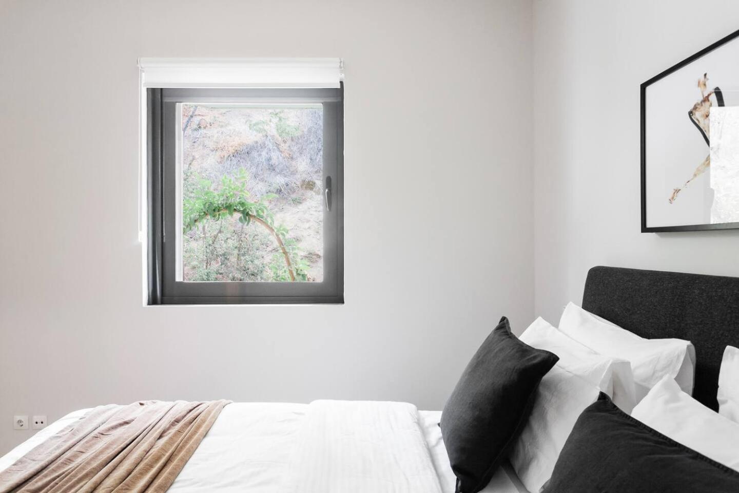 The Hill By Zoia Living Apartment Athena Bagian luar foto